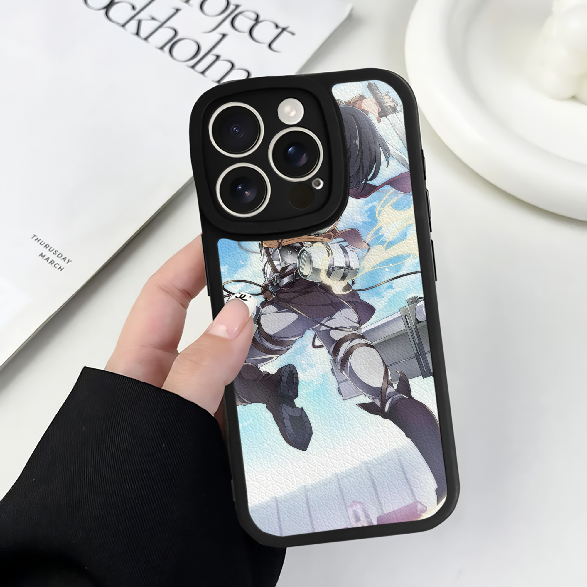 （画像用） 進撃の巨人 Attack on Titan 【iPhone 16シリーズ対応】シリコンスマホケース（レザー調） 材質：シリコン